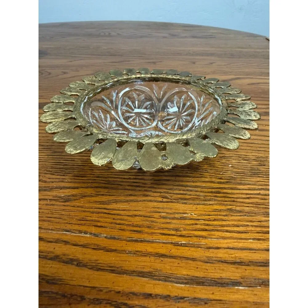Celeste Gold‎ Tone Metal Leaf Filigree Cut Glass Trinket Bowl Vintage